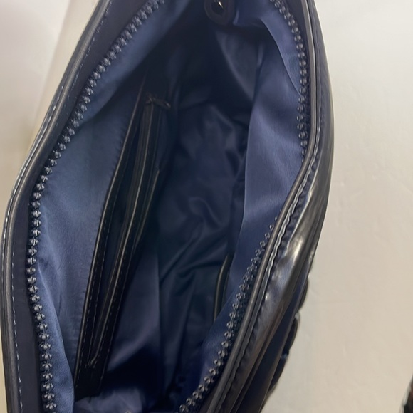 Sondra Roberts Squared Quilted Crossbody Bag - Navy Blue - Picture 5 of 10